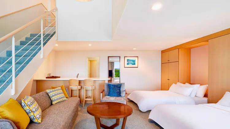 透過Klook可預訂「留壽都威斯汀度假飯店」各式樓中樓等多元房型，適合與家人或朋友一同入住。圖片來源The Westin Rusutsu Resort 官網