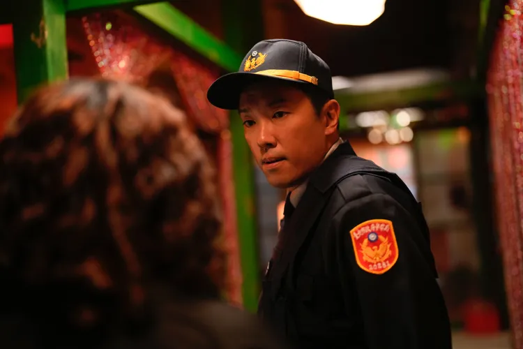 段鈞豪在《鳳姐》飾演資深警察，也是影響鳳姐的關鍵角色。后花園影像製作提供