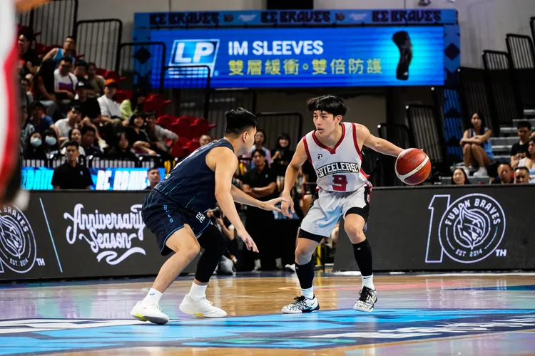 高雄鋼鐵人職業籃球隊。高雄鋼鐵人職業籃球隊提供