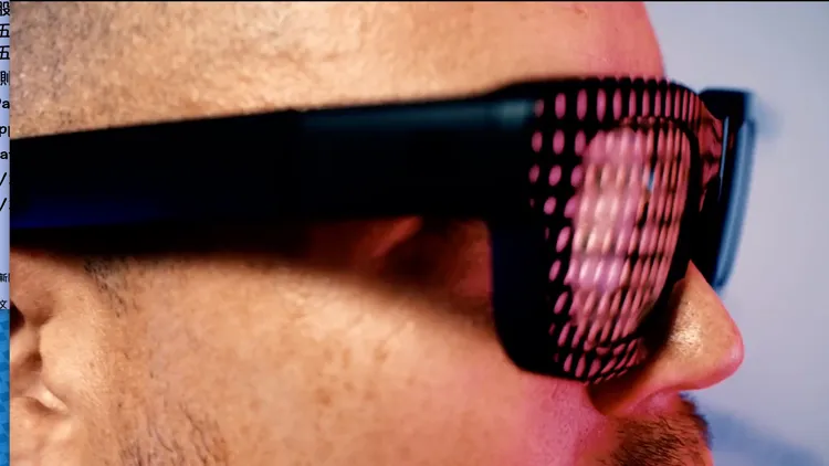 Meta的「Orion」搭載了7個鏡頭，可支援眼部追蹤與全息影像。翻攝Meta官網