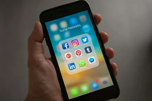 起床後先打開的App是哪個？臺灣人最愛的社群平台揭曉