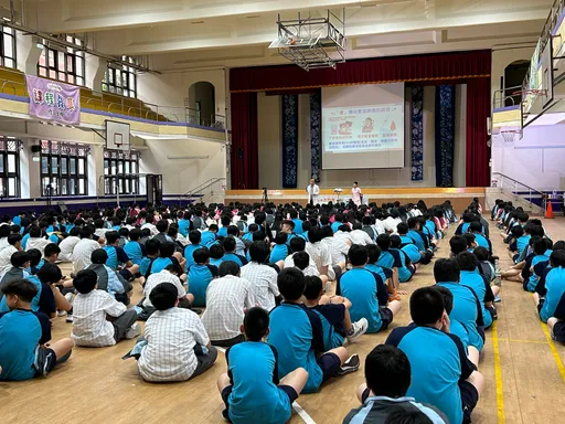 愛滋防治新風潮：北市校園舞台劇攜手學生共築愛滋防線