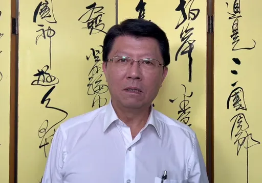 陳啟昱落跑25天今投案!謝龍介驚爆:都喬好了