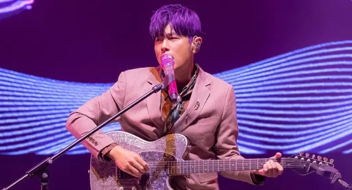 爬下水道看周杰倫!議員揭詐騙「付2萬當演唱會人員、送iPhone16」