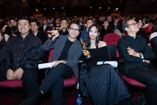 張鈞甯憑《默殺》紐西蘭奪影后　大方同框男友柯汶利突迎「雙喜臨門」