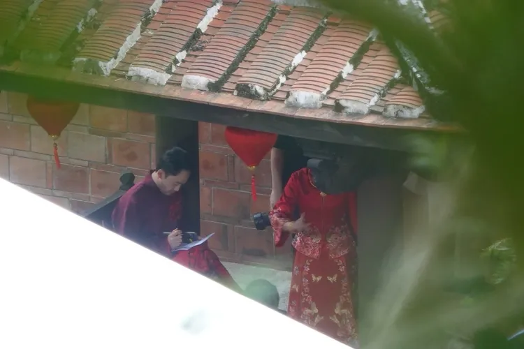 新娘許慧瑜來幫薄瓜瓜一起確認流程。特勤中心攝