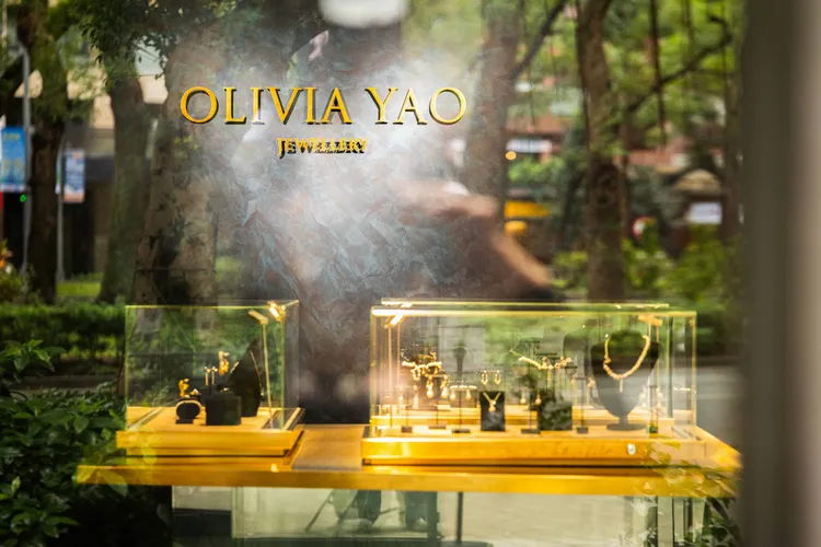 鄭宜農與Olivia Yao合作推出Embrace聯名首飾系列。品牌提供