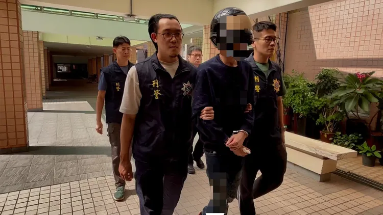 泰國籍男子運送毒品被逮。航警局提供