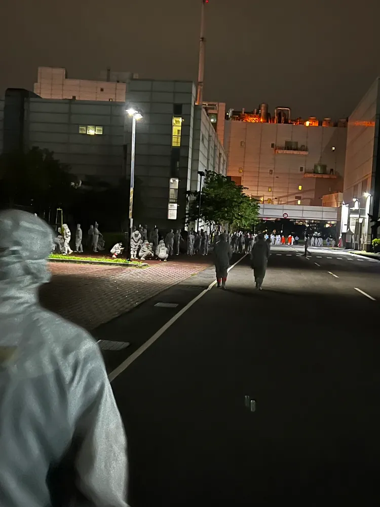 南科台南園區雖未傳出重大損失，但台積電18廠也因此疏散。翻攝照片