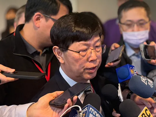 受川普關稅戰影響？劉揚偉：目前在國際博弈階段　鴻海靜觀其變