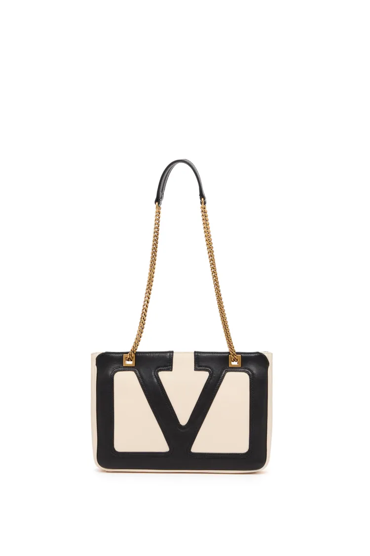 Valentino Garavani Viva Superstar bag（SMALL白），9萬1000元。品牌提供