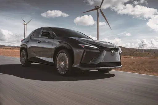 日系純電豪華休旅 Lexus全新RZ 450e旗艦版優惠價230萬元、限量100台