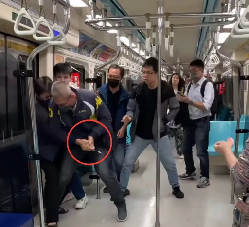 北捷砍人「奔逃如屍速列車」　被兇嫌撞到！寵物美容師憶：第一次離危險這麼近