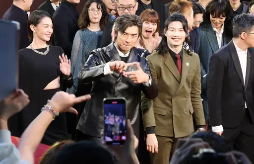 金馬花絮｜陳柏霖「愛的視線」圈粉　王陽明「麥可哥」上身碰拳