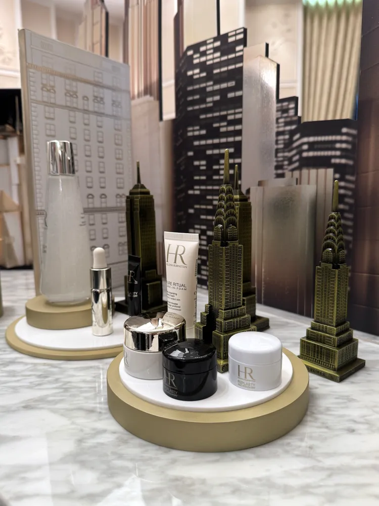 倒數月曆中6樣旅行組單品。張家玲攝
