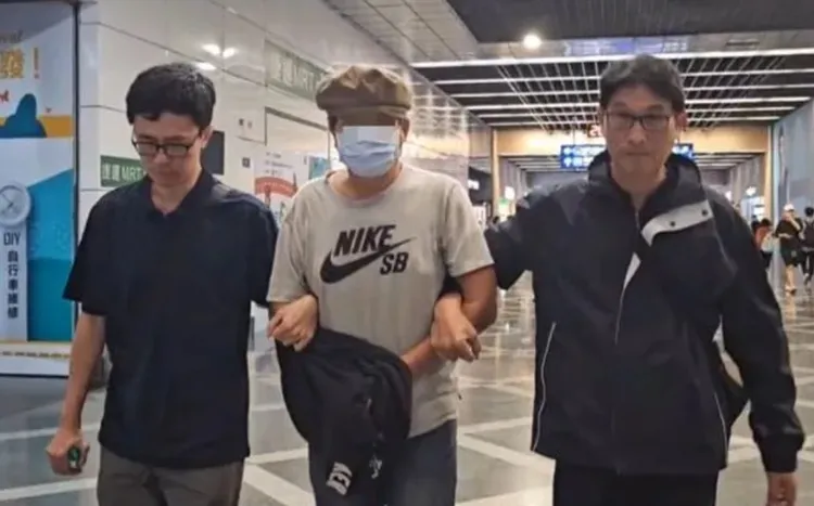 在高鐵亮刀刺椅背引起恐慌的兇嫌，落網後遭檢方聲押，台北地院裁定29000元交保。翻攝畫面