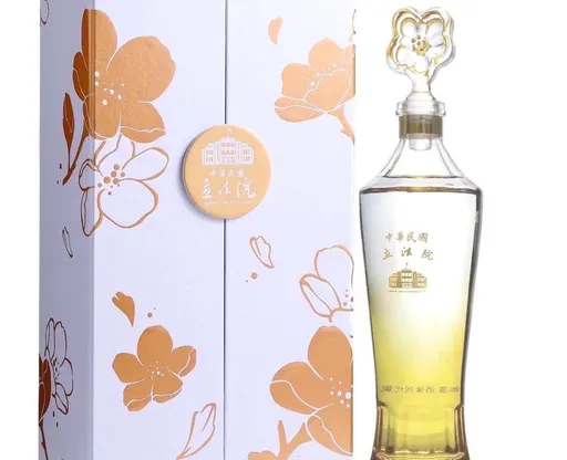 立法院新款紀念酒太搶手!韓國瑜詩作「暗藏深意」 媒體人:還不錯