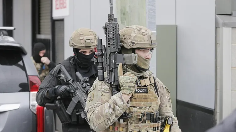 SWAT特警隊。翻攝自X@Amin15312754