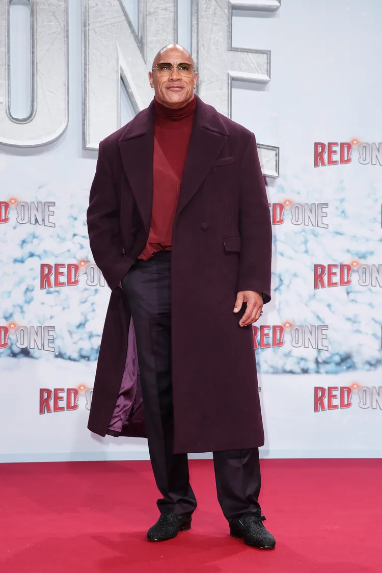 巨石強森曝老爸經常不在家過節。華納兄弟提供