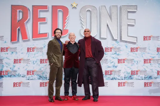 連線報導|巨石強森曝老爸經常不在家 美國隊長會寫信給聖誕老人