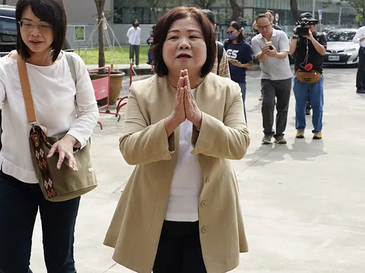 誰提拔謝宜容? 爆出是她!許銘春的「大內總管」照片曝光