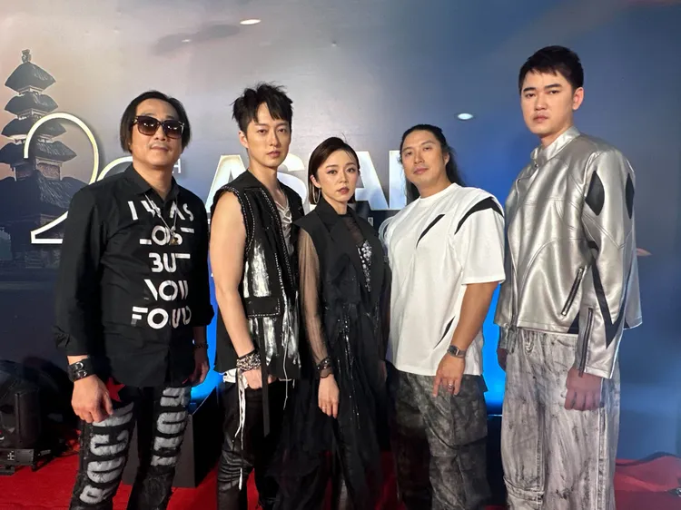 霸氣樂團對表演全力以赴。民視提供