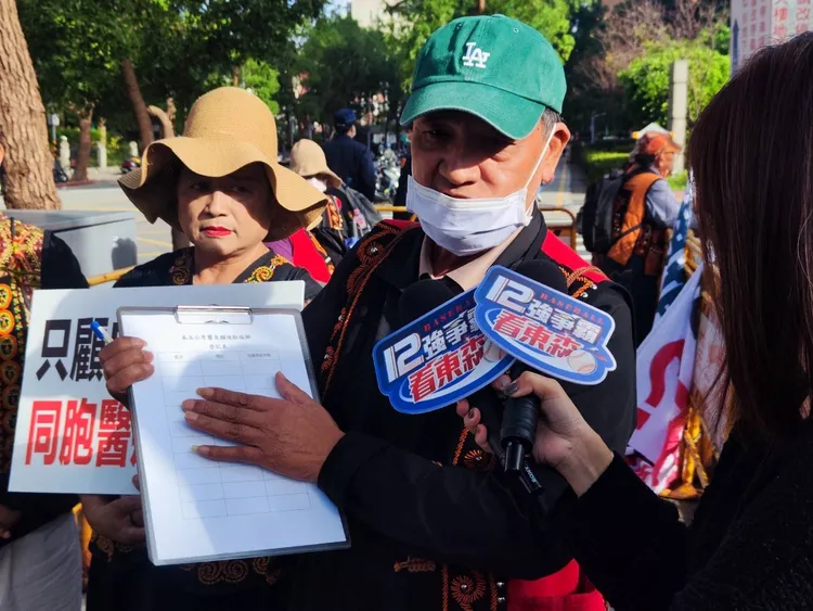 范武吉說，偏鄉醫療資源不足，若醫師經考試合格也願到偏鄉服務，不應該被阻擋。范武吉提供