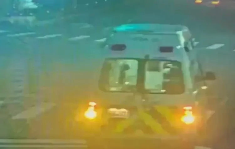 救護車到場。警方提供