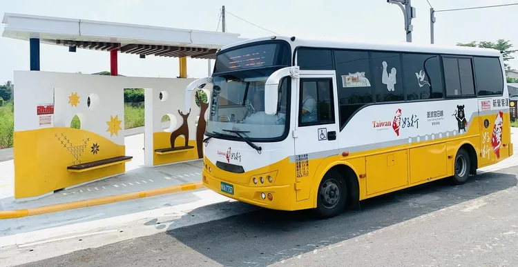 「台灣好行」菱波官田線、關子嶺線都有超值套票，優惠到本月底止。西拉雅風管處提供