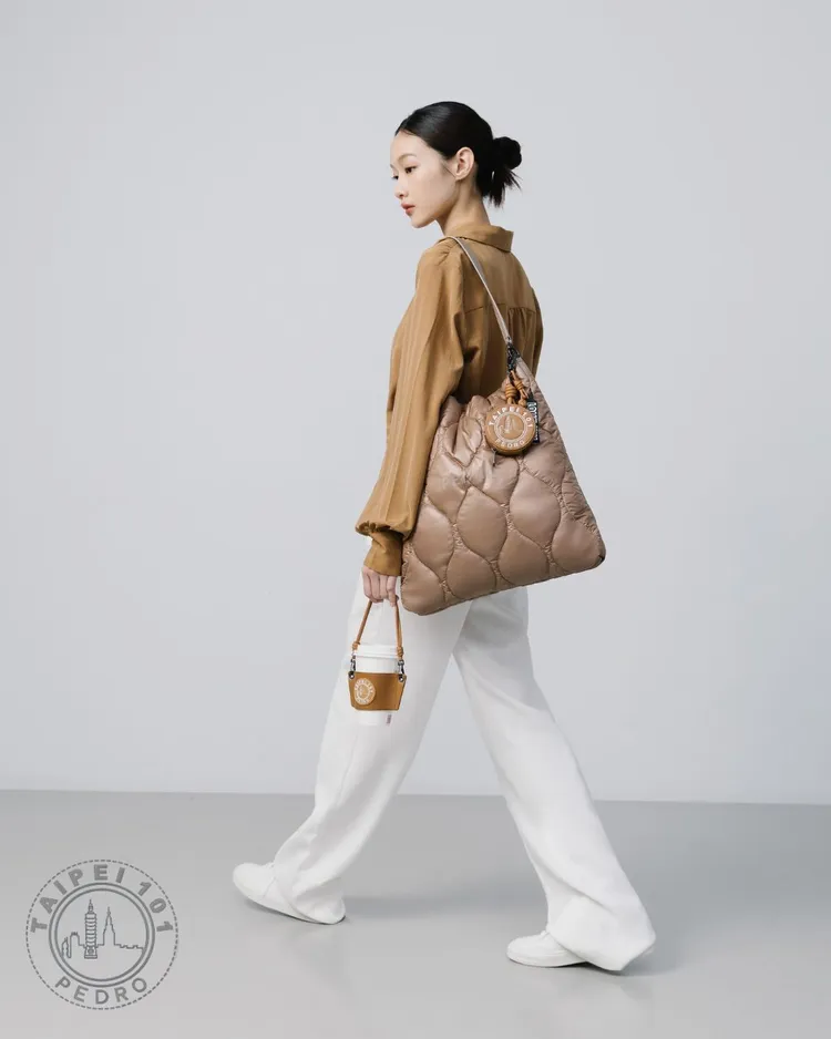 PEDRO與台北101推出一系列時髦配件。品牌提供