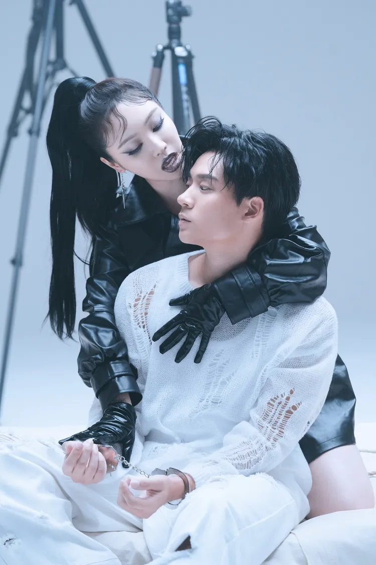 陳芳語黑化成控制者。陶山音樂提供