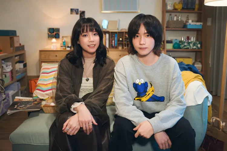 持修《心碎》MV特邀金鐘獎實力女演員程予希合作。EMI提供