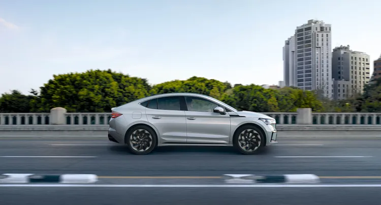 Škoda Enyaq採用福斯集團專為電動車打造的MEB模組化電動平台，配備容量高達82 kWh的先進高壓電池模組。業者提供