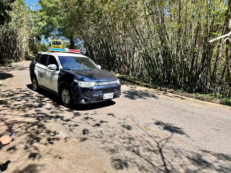 警車穿梭巡邏。翻攝畫面