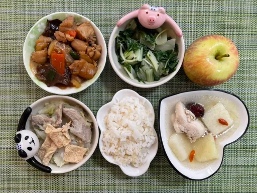 午餐在地食材健康吃 桃園教育局舉校園米其林美食爭霸賽