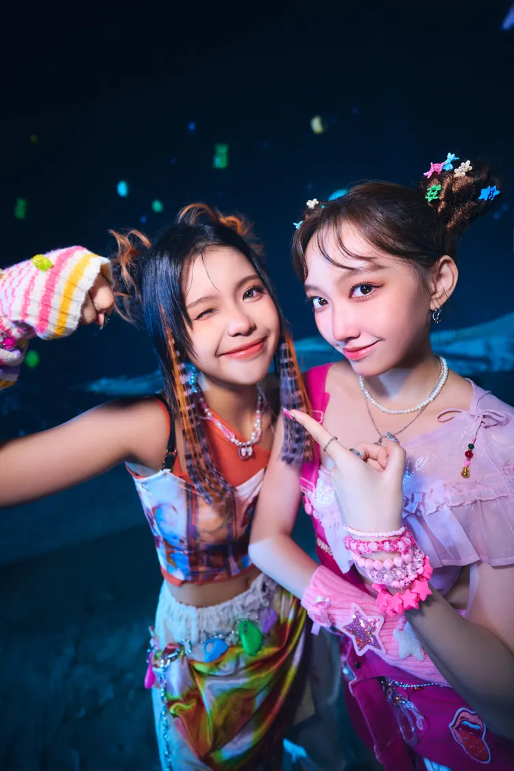 babyMINT成員丞妘（左）與栩栩。圖／華研國際提供