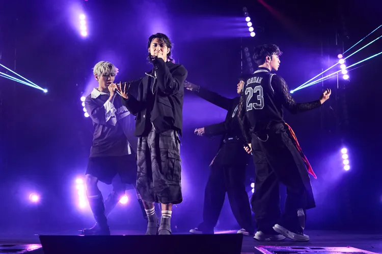 承隆（左起）、MAX、峻廷和家齊。圖／寬宏藝術X華納音樂提供