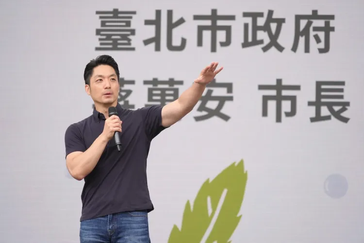 蔣萬安表示，回憶1993年大安森林公園啟用時，當時還是學生。北市府提供