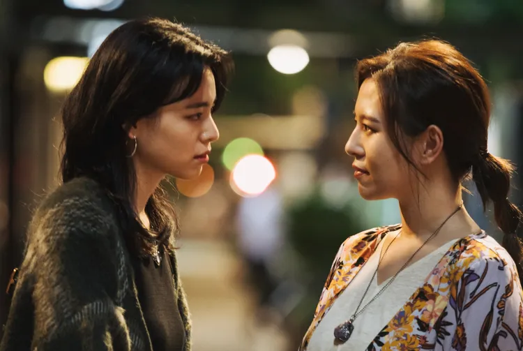 陸夏（左）因為喜歡劉品言，反而決定不招惹她。紅杉娛樂提供