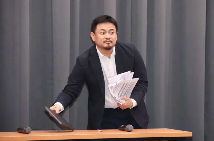 洪申翰解釋今年2月聽聞勞動部內有霸凌情事卻沒有作為的原因。