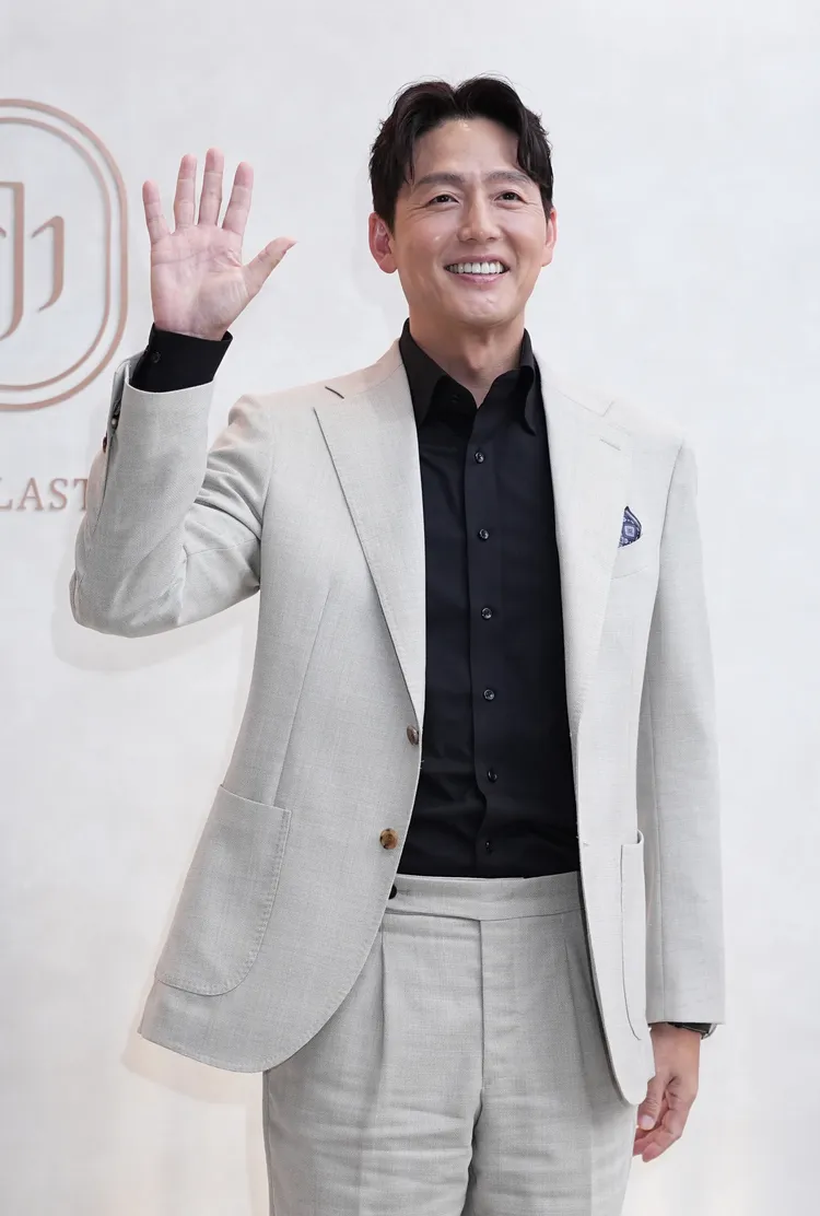 李廷鎮笑容非常迷人。彭欣偉攝