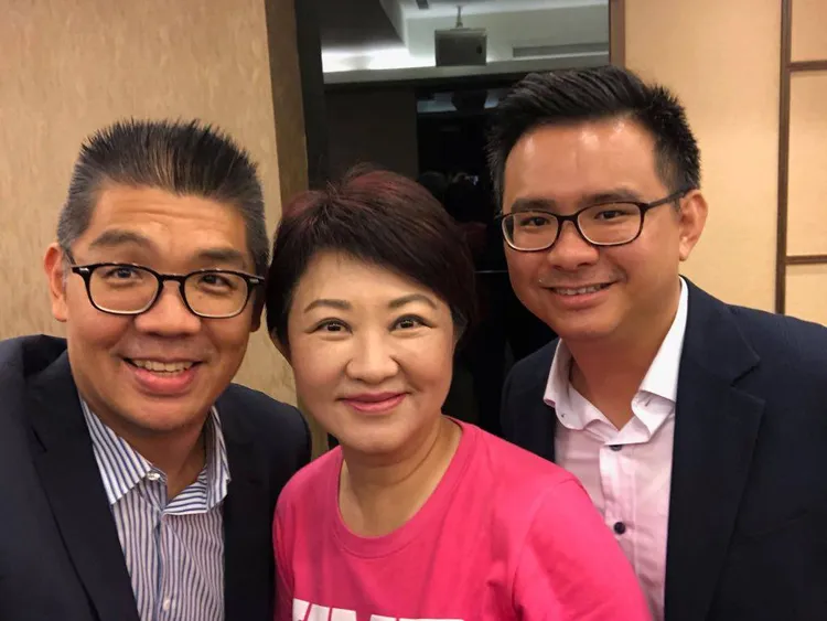 盧秀燕(中)、黃健豪(右)。翻攝自連勝文臉書