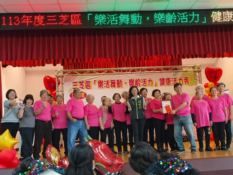 健康活力SHOW活動中「最佳活力王」為樂天社區。公所提供