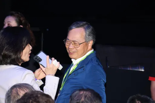 壓線躲過下市危機!美超微找到新會計師BDO 盤後股價飆漲39%