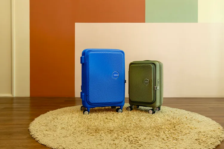 CURIO系列在秋冬之際換上鈷藍等更繽紛的美式色調。品牌提供