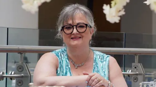 女教師爽中47億元樂透 買給自己的第一個禮物竟然是「內褲」