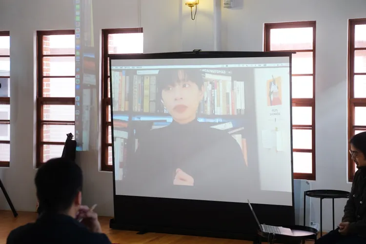 朱剛勇說，貧窮不應被汙名化。翻攝畫面