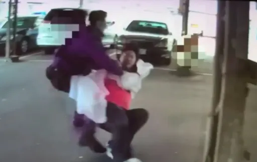 北市男理髮違規停車　頭剪一半衝出！踩油門駛離撞警下場GG了