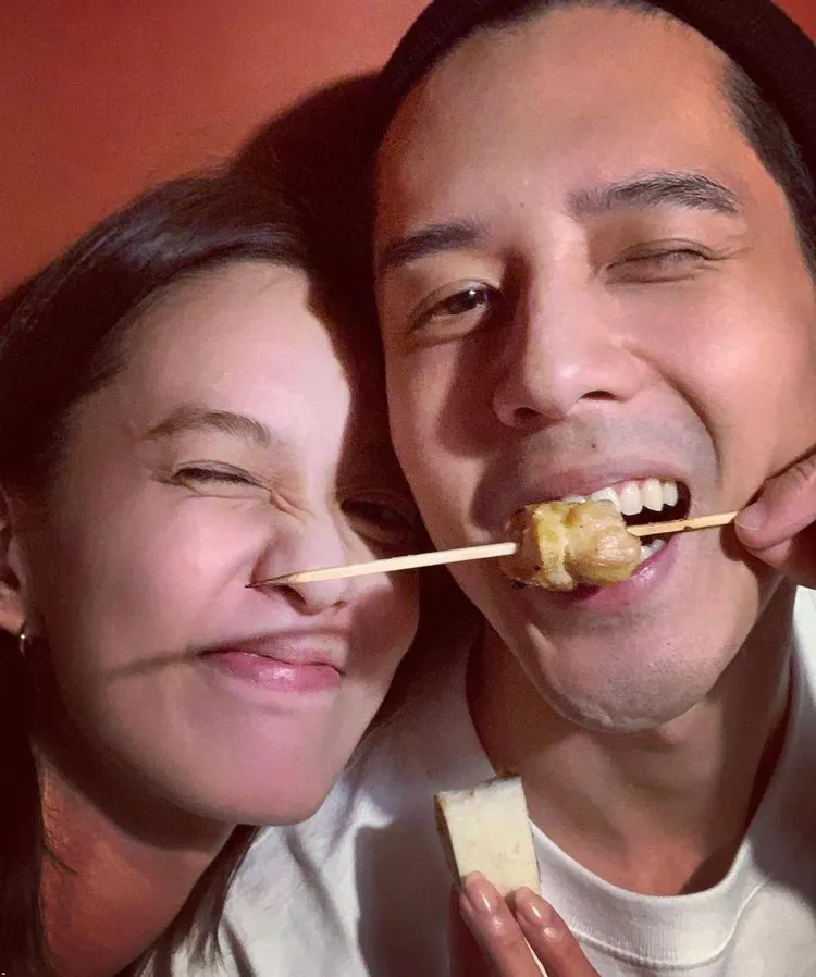 胡宇威（右）非常支持老婆陳庭妮。翻攝自胡宇威IG