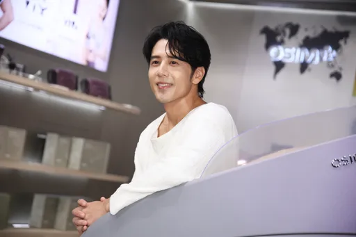 老婆陳庭妮邀兄弟羅宏正玩SM 胡宇威認心裡怪怪的